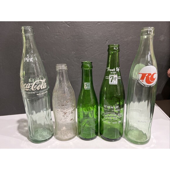 LOT WA Soda Bottles 7UP Coke-Cola Royal Crown Cola Vintage - Picture 2 of 16